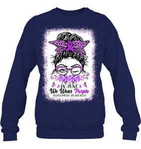 In June We Wear Purple Alzheimer Awareness Messy Bun Support T Shirt